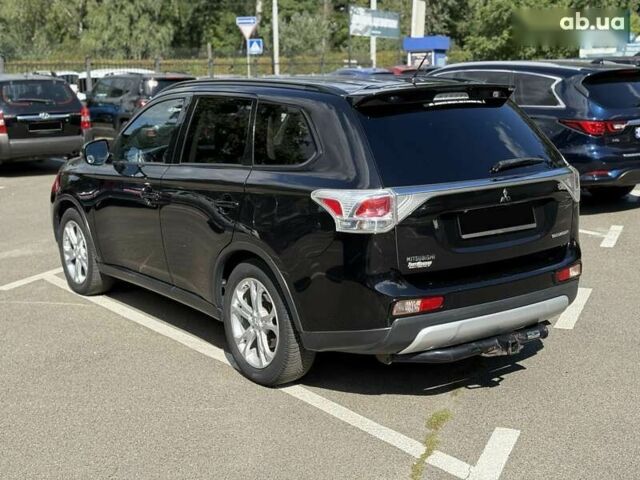 Міцубісі Аутлендер, об'ємом двигуна 0 л та пробігом 231 тис. км за 12400 $, фото 4 на Automoto.ua