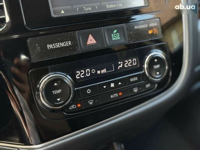 Мицубиси Аутлендер, объемом двигателя 0 л и пробегом 231 тыс. км за 12600 $, фото 19 на Automoto.ua