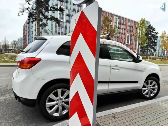 Міцубісі Аутлендер, об'ємом двигуна 0 л та пробігом 207 тис. км за 9990 $, фото 23 на Automoto.ua