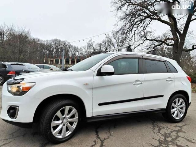 Мицубиси Аутлендер, объемом двигателя 0 л и пробегом 207 тыс. км за 9990 $, фото 2 на Automoto.ua
