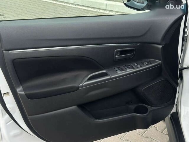 Мицубиси Аутлендер, объемом двигателя 0 л и пробегом 257 тыс. км за 10800 $, фото 27 на Automoto.ua