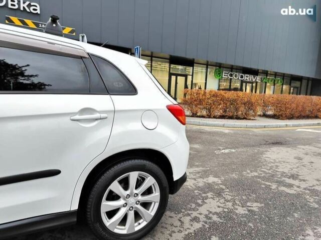 Міцубісі Аутлендер, об'ємом двигуна 0 л та пробігом 207 тис. км за 9990 $, фото 7 на Automoto.ua