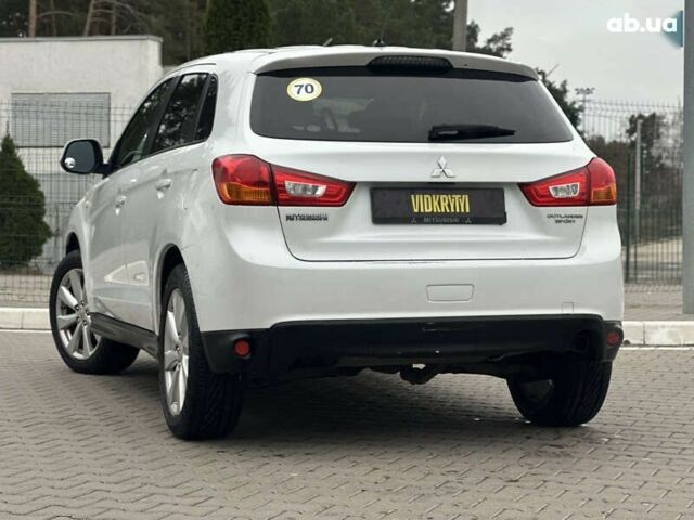 Мицубиси Аутлендер, объемом двигателя 0 л и пробегом 257 тыс. км за 10800 $, фото 16 на Automoto.ua