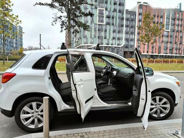 Міцубісі Аутлендер, об'ємом двигуна 0 л та пробігом 207 тис. км за 9990 $, фото 27 на Automoto.ua