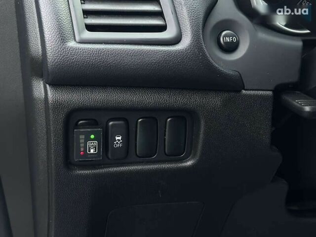 Мицубиси Аутлендер, объемом двигателя 0 л и пробегом 257 тыс. км за 10800 $, фото 26 на Automoto.ua