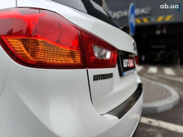 Міцубісі Аутлендер, об'ємом двигуна 0 л та пробігом 207 тис. км за 9990 $, фото 16 на Automoto.ua