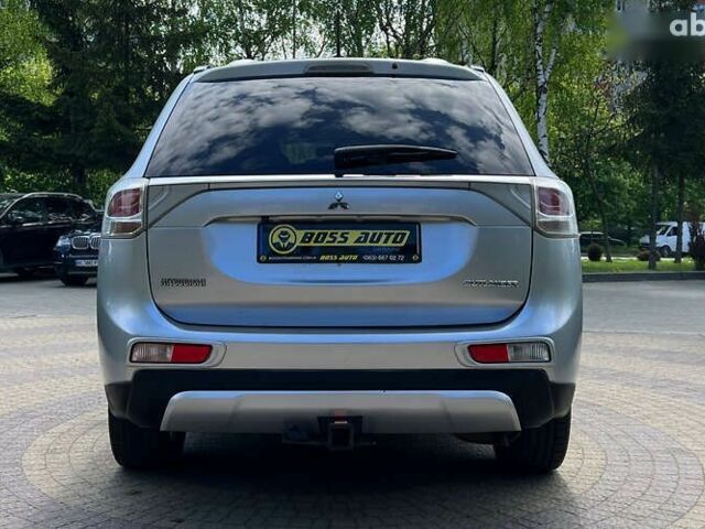 Мицубиси Аутлендер, объемом двигателя 2.4 л и пробегом 217 тыс. км за 13800 $, фото 5 на Automoto.ua