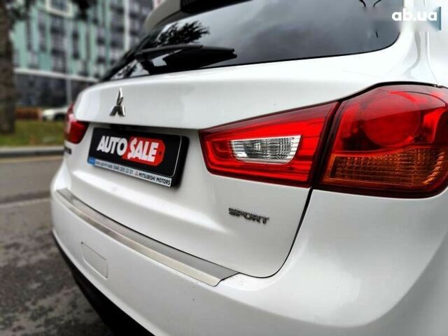 Міцубісі Аутлендер, об'ємом двигуна 0 л та пробігом 207 тис. км за 9990 $, фото 17 на Automoto.ua
