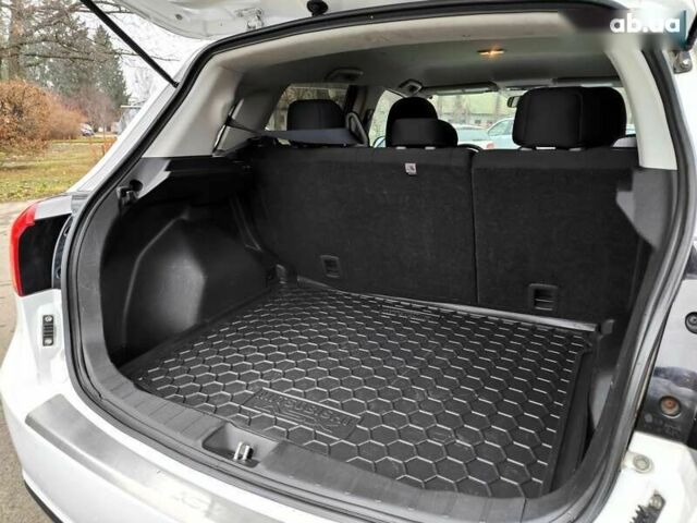 Мицубиси Аутлендер, объемом двигателя 0 л и пробегом 207 тыс. км за 9990 $, фото 14 на Automoto.ua