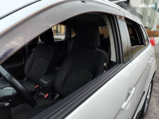 Міцубісі Аутлендер, об'ємом двигуна 0 л та пробігом 207 тис. км за 9990 $, фото 4 на Automoto.ua