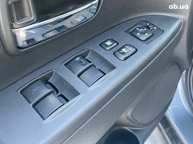 Мицубиси Аутлендер 2016 в Львове на Automoto.ua Мицубиси Аутлендер, объемом двигателя 0 л и пробегом 100 тыс. км за 14500 $, фото 9 на Automoto.ua