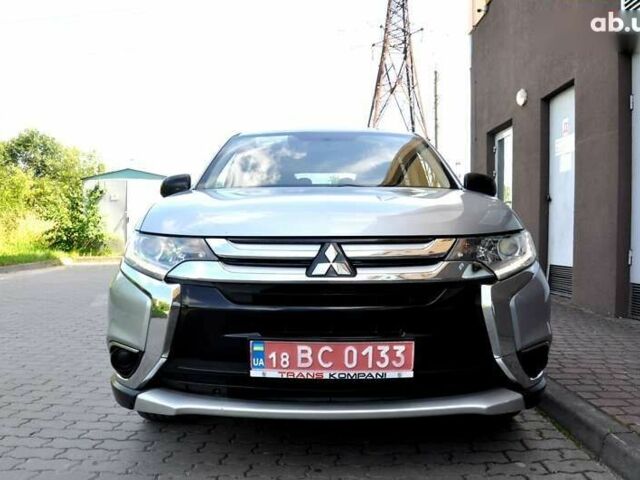 Мицубиси Аутлендер 2016 в Львове на Automoto.ua Мицубиси Аутлендер, объемом двигателя 2.4 л и пробегом 256 тыс. км за 11700 $, фото 3 на Automoto.ua