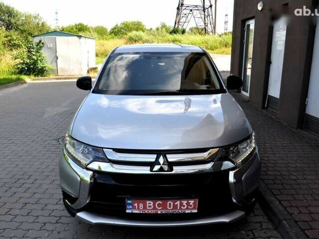 Мицубиси Аутлендер 2016 в Львове на Automoto.ua Мицубиси Аутлендер, объемом двигателя 2.4 л и пробегом 256 тыс. км за 11700 $, фото 2 на Automoto.ua