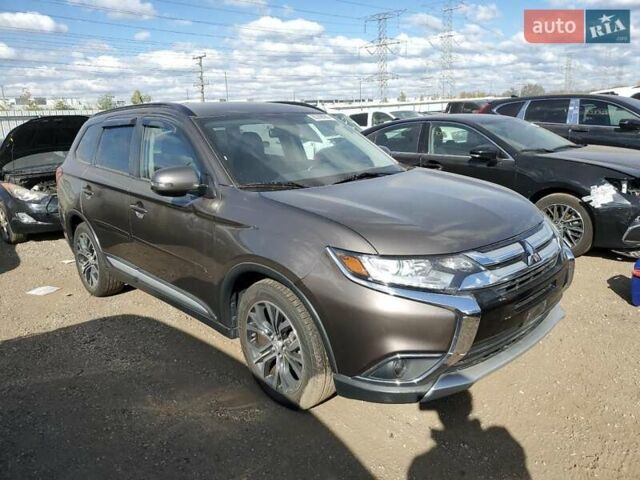 Мицубиси Аутлендер, объемом двигателя 2.4 л и пробегом 145 тыс. км за 2400 $, фото 3 на Automoto.ua