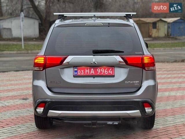 Мицубиси Аутлендер, объемом двигателя 2.36 л и пробегом 145 тыс. км за 15999 $, фото 6 на Automoto.ua