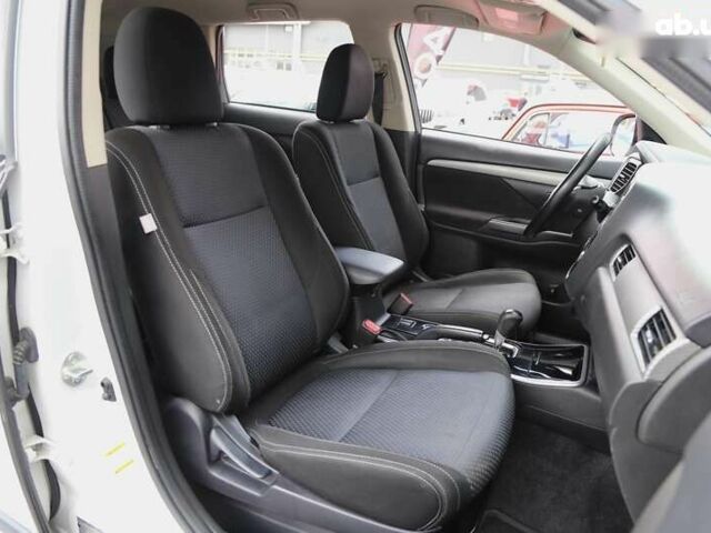 Мицубиси Аутлендер, объемом двигателя 0 л и пробегом 163 тыс. км за 14900 $, фото 10 на Automoto.ua