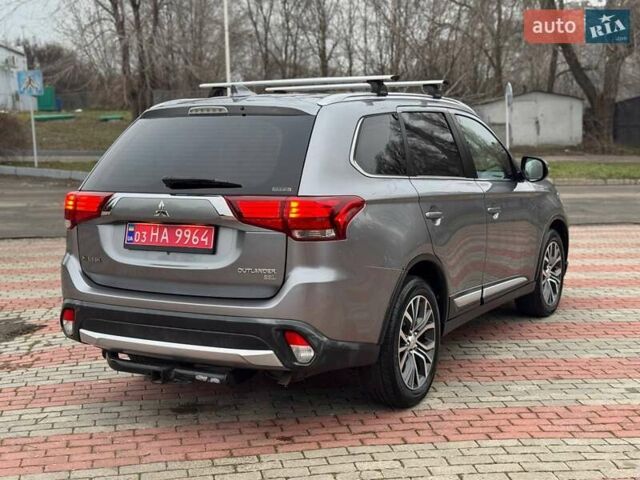 Мицубиси Аутлендер, объемом двигателя 2.36 л и пробегом 145 тыс. км за 15999 $, фото 5 на Automoto.ua