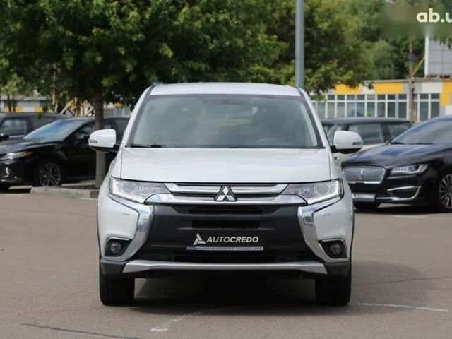 Мицубиси Аутлендер, объемом двигателя 0 л и пробегом 163 тыс. км за 14900 $, фото 1 на Automoto.ua