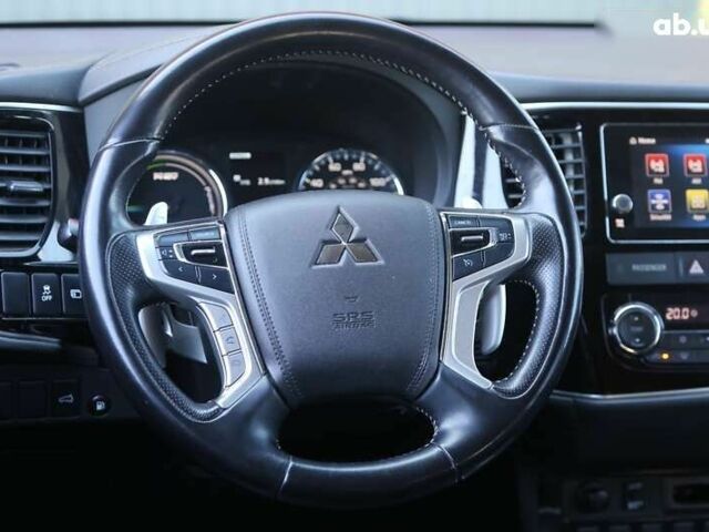 Мицубиси Аутлендер, объемом двигателя 0 л и пробегом 96 тыс. км за 18000 $, фото 14 на Automoto.ua