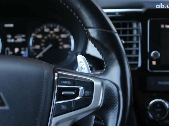 Мицубиси Аутлендер, объемом двигателя 0 л и пробегом 96 тыс. км за 18000 $, фото 23 на Automoto.ua