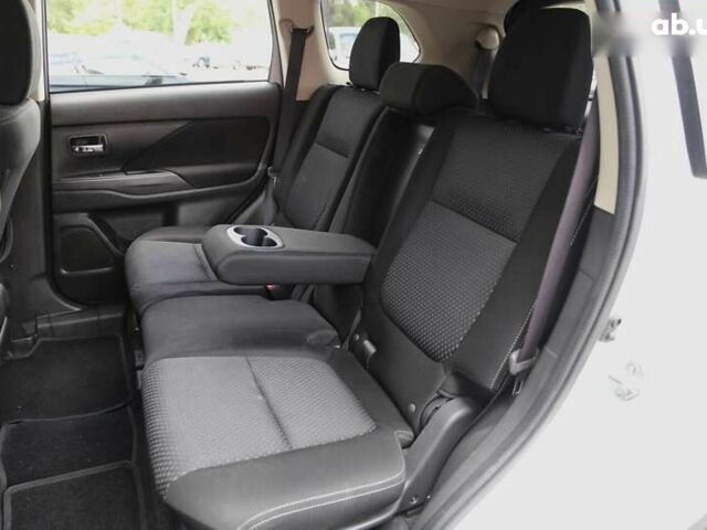 Мицубиси Аутлендер, объемом двигателя 0 л и пробегом 163 тыс. км за 14900 $, фото 8 на Automoto.ua