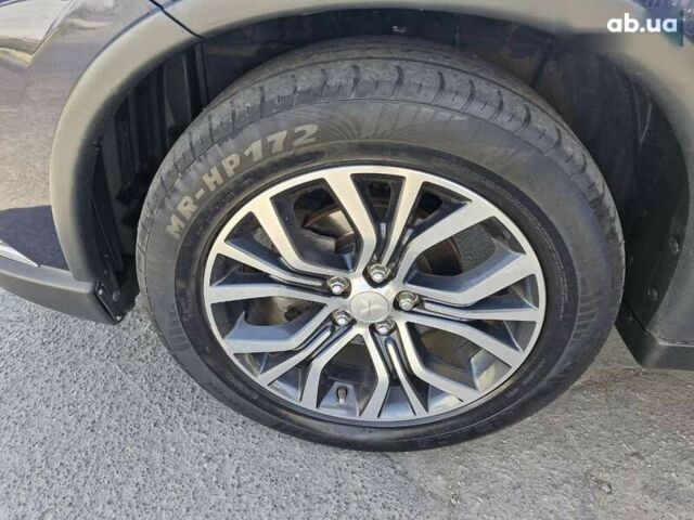 Міцубісі Аутлендер, об'ємом двигуна 0 л та пробігом 121 тис. км за 14999 $, фото 7 на Automoto.ua