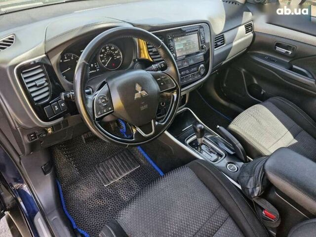 Мицубиси Аутлендер, объемом двигателя 0 л и пробегом 121 тыс. км за 14999 $, фото 13 на Automoto.ua