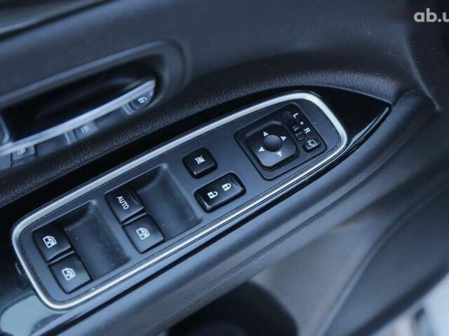 Мицубиси Аутлендер, объемом двигателя 0 л и пробегом 96 тыс. км за 18000 $, фото 20 на Automoto.ua