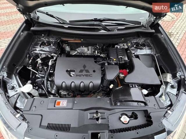 Мицубиси Аутлендер, объемом двигателя 2.36 л и пробегом 145 тыс. км за 15999 $, фото 13 на Automoto.ua