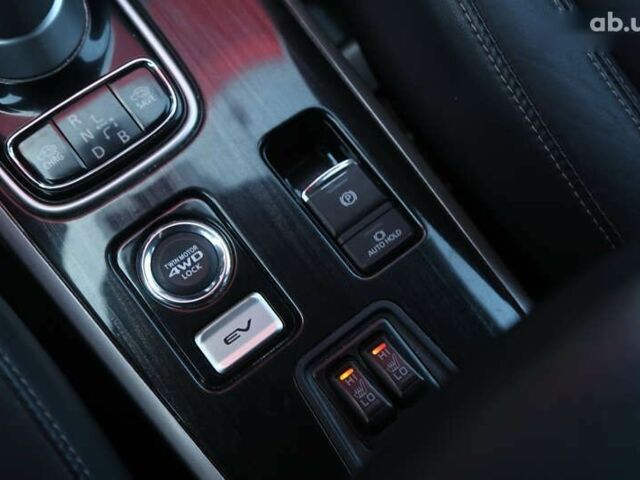 Мицубиси Аутлендер, объемом двигателя 0 л и пробегом 96 тыс. км за 18000 $, фото 19 на Automoto.ua