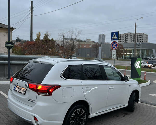 Мицубиси Аутлендер, объемом двигателя 2 л и пробегом 192 тыс. км за 18500 $, фото 9 на Automoto.ua