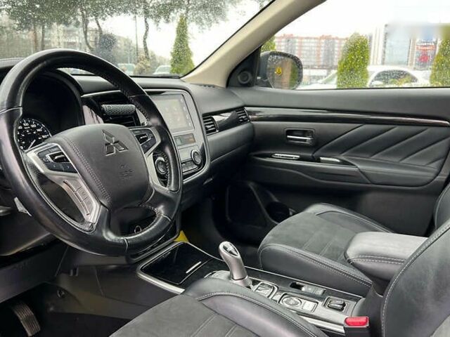 Мицубиси Аутлендер, объемом двигателя 0 л и пробегом 96 тыс. км за 22750 $, фото 9 на Automoto.ua