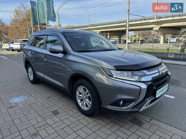 Мицубиси Аутлендер, объемом двигателя 2 л и пробегом 162 тыс. км за 16700 $, фото 3 на Automoto.ua