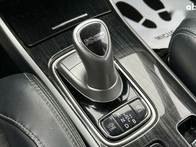 Мицубиси Аутлендер, объемом двигателя 0 л и пробегом 96 тыс. км за 22750 $, фото 16 на Automoto.ua