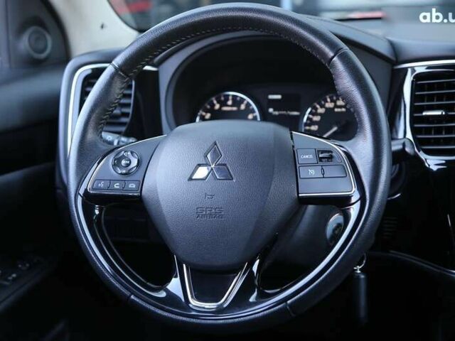 Мицубиси Аутлендер, объемом двигателя 2 л и пробегом 94 тыс. км за 18500 $, фото 15 на Automoto.ua
