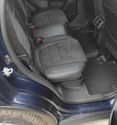 Мицубиси Аутлендер, объемом двигателя 2 л и пробегом 107 тыс. км за 18800 $, фото 5 на Automoto.ua