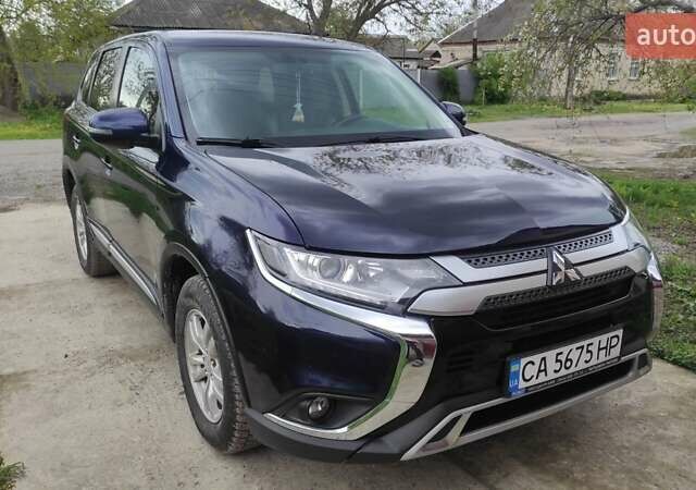 Мицубиси Аутлендер, объемом двигателя 2 л и пробегом 107 тыс. км за 18800 $, фото 1 на Automoto.ua