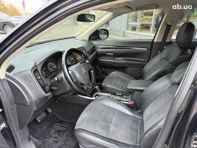 Міцубісі Аутлендер, об'ємом двигуна 2.4 л та пробігом 106 тис. км за 16250 $, фото 11 на Automoto.ua