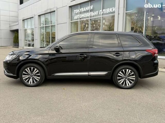 Міцубісі Аутлендер, об'ємом двигуна 2.4 л та пробігом 106 тис. км за 16250 $, фото 3 на Automoto.ua