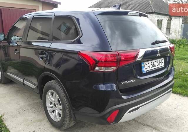 Мицубиси Аутлендер, объемом двигателя 2 л и пробегом 107 тыс. км за 18800 $, фото 3 на Automoto.ua