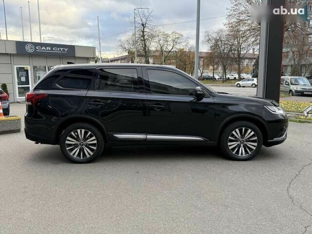 Міцубісі Аутлендер, об'ємом двигуна 2.4 л та пробігом 106 тис. км за 16250 $, фото 7 на Automoto.ua