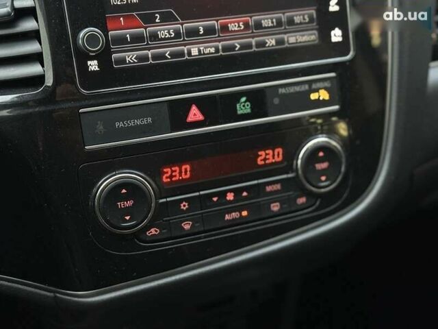 Міцубісі Аутлендер, об'ємом двигуна 2.4 л та пробігом 106 тис. км за 16250 $, фото 20 на Automoto.ua