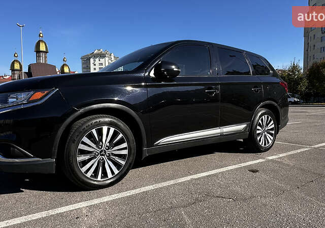 Мицубиси Аутлендер, объемом двигателя 2.36 л и пробегом 80 тыс. км за 17900 $, фото 2 на Automoto.ua