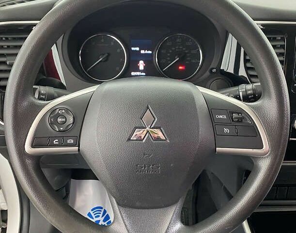 Мицубиси Аутлендер, объемом двигателя 2.4 л и пробегом 39 тыс. км за 18350 $, фото 13 на Automoto.ua