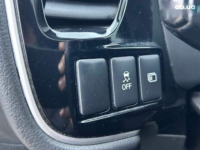 Міцубісі Аутлендер, об'ємом двигуна 2.4 л та пробігом 225 тис. км за 19800 $, фото 18 на Automoto.ua