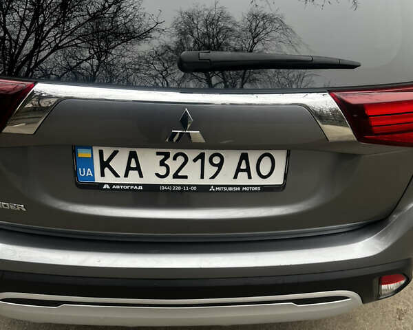 Мицубиси Аутлендер, объемом двигателя 2 л и пробегом 67 тыс. км за 18200 $, фото 2 на Automoto.ua