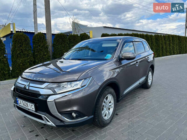Мицубиси Аутлендер, объемом двигателя 2 л и пробегом 33 тыс. км за 24700 $, фото 2 на Automoto.ua