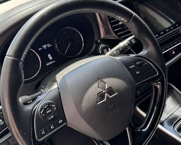 Мицубиси Аутлендер, объемом двигателя 2.4 л и пробегом 132 тыс. км за 18500 $, фото 14 на Automoto.ua