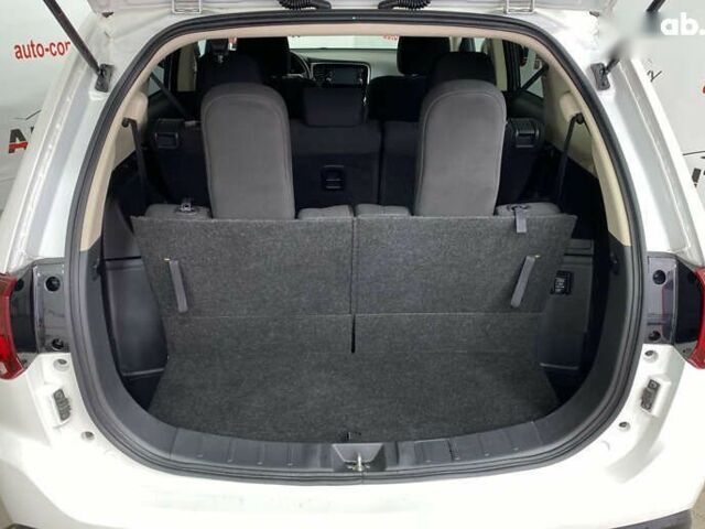 Мицубиси Аутлендер, объемом двигателя 2.4 л и пробегом 39 тыс. км за 18350 $, фото 5 на Automoto.ua