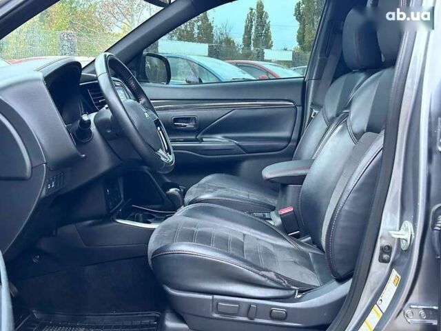Міцубісі Аутлендер, об'ємом двигуна 2.4 л та пробігом 225 тис. км за 19800 $, фото 12 на Automoto.ua